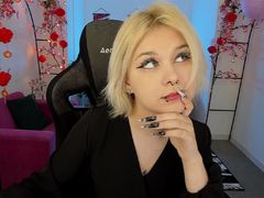 CoralineHills from LiveJasmin