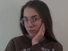 CorneliaGarnier from LiveJasmin