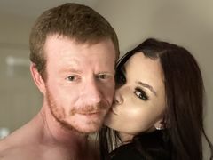 CosmicCouplee from LiveJasmin