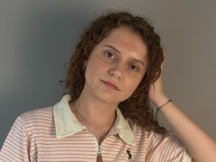 CoventinaDryer from LiveJasmin