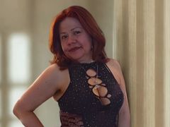 CristelleDeLuxe - female with brown hair webcam at LiveJasmin