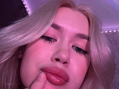 CrystalWest from LiveJasmin