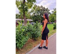 CurvyJaz from LiveJasmin