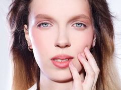 CwenBrenton from LiveJasmin