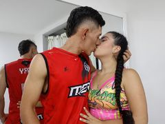 ErosAndDafne - couple webcam at LiveJasmin