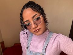 DahliaBrowniee - female webcam at LiveJasmin