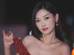 DaiAnNaLuc - female with black hair and  big tits webcam at LiveJasmin