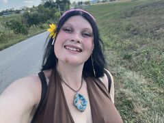 Daiseylyn from LiveJasmin