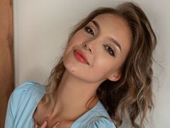 KaylaHazel - blond female webcam at LiveJasmin