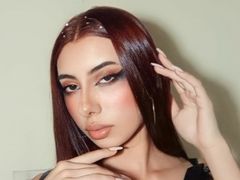 DalilhaRusso - female with brown hair webcam at LiveJasmin