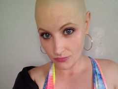 DanaEllis - female with brown hair webcam at LiveJasmin