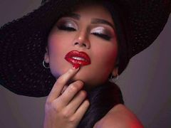 DangerSweetie - shemale with black hair webcam at LiveJasmin