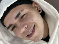 DanteVaro from LiveJasmin