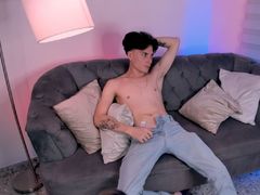 DantteRoux from LiveJasmin