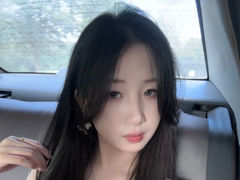 DaphneErin from LiveJasmin