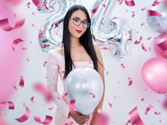DaraBeckett - female with black hair and  small tits webcam at LiveJasmin