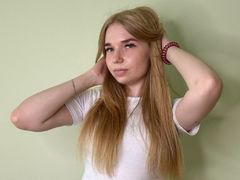 DarelAldis from LiveJasmin