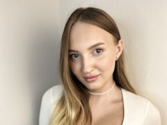 DarelFrere from LiveJasmin