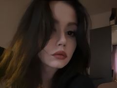 DarianaRai - female with black hair webcam at LiveJasmin