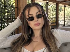 DariiaBella - blond female webcam at LiveJasmin