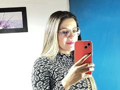 DarlaFucsia - blond female with  small tits webcam at LiveJasmin