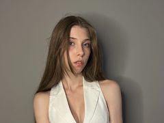 DarleneBulmer from LiveJasmin