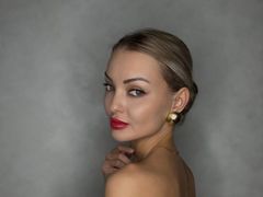 DarylAtcher - female with brown hair webcam at LiveJasmin