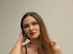 DashaHart - female with red hair webcam at xLoveCam