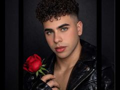 DavidCruzz - male webcam at LiveJasmin