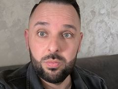 DavidOnn from LiveJasmin