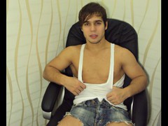 LoveIlyaHot - male webcam at LiveJasmin