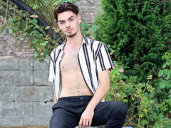 DeanMorrow from LiveJasmin