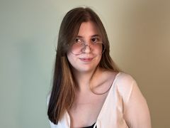 DebbraAdonis from LiveJasmin