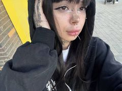 DeberaCottom from LiveJasmin