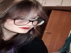 DeberaWoodsmall from LiveJasmin