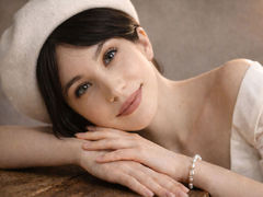 DebraDixon - female with black hair and  small tits webcam at LiveJasmin