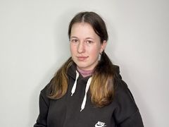 DeenaGullace from LiveJasmin