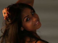 DeilaDinzi from LiveJasmin