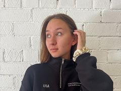 DelcieDeon from LiveJasmin