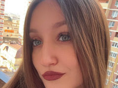 DeliaBeam from LiveJasmin