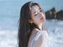 DeliaEva - female with black hair and  big tits webcam at LiveJasmin