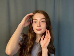 DelorasPuntillo - female with brown hair webcam at LiveJasmin