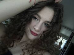 DeloresSella from LiveJasmin