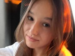 DelorseDoderer from LiveJasmin