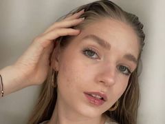 DelphiaChernesky from LiveJasmin