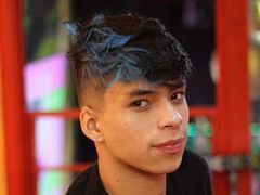 DelvisSpencer from LiveJasmin