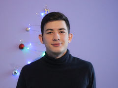 DennyWayne from LiveJasmin