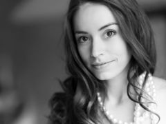 Desireless - female with brown hair webcam at LiveJasmin