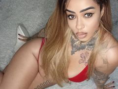 Desmaria - female with black hair and  big tits webcam at LiveJasmin