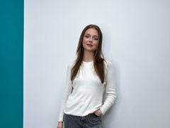 DevonaBun from LiveJasmin